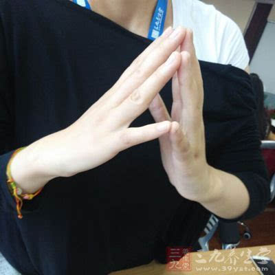 IM电竞官网_我校召开党务工作会议(图2) IM电竞平台